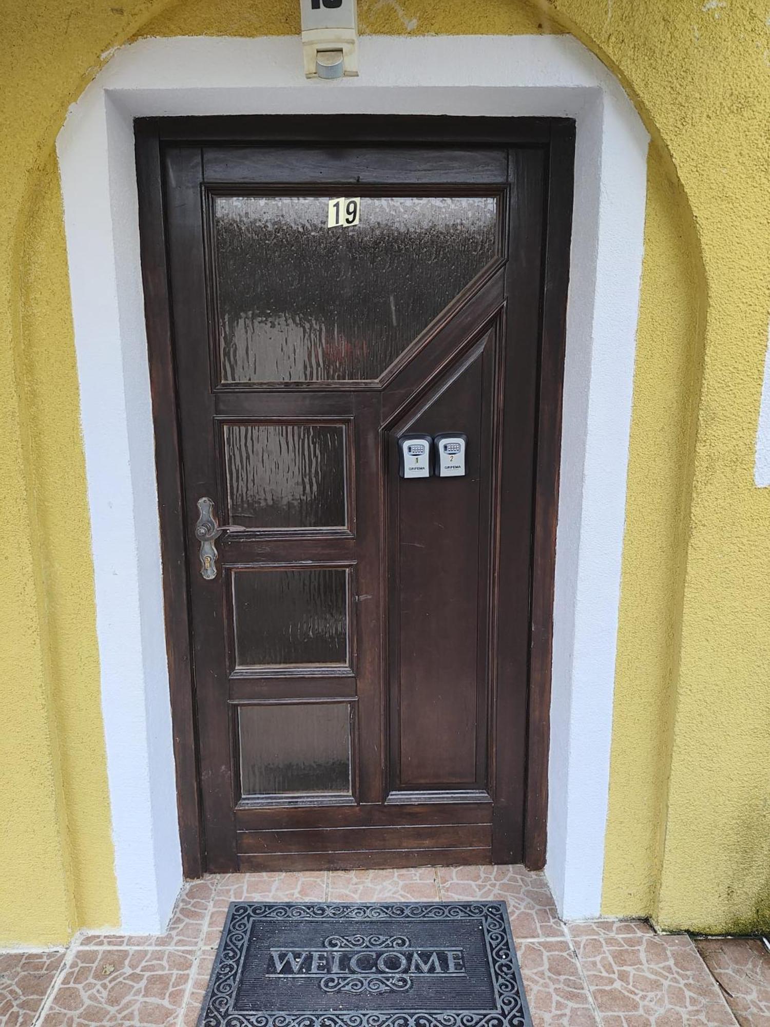 Pension Donaublick Grein 2 In Stifterstrasse19. Lägenhet Exteriör bild
